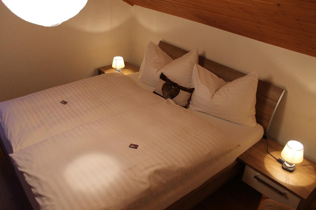 Hotel Rothorn Vintage-Style Sigriswil Room photo